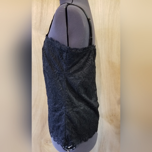 Coldwater Creek black lace camisole w/ adjustable straps - Picture 3 of 5